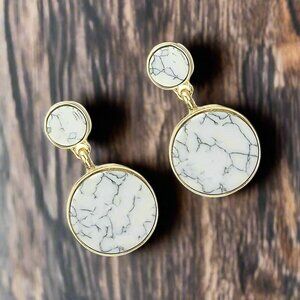 Isabella Lane White Marbled Flat Circle Dangle Earrings Gift Packaged
